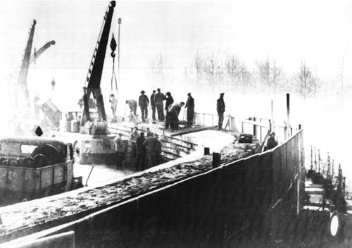 Construction of the Berlin Wall, August 1961
