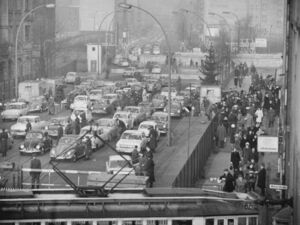 Grenzübergang Chausseestraße, 1964