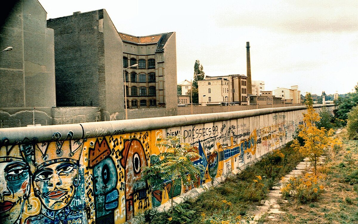 Blick auf die Boyenstraße von der Chausseestraße 1989