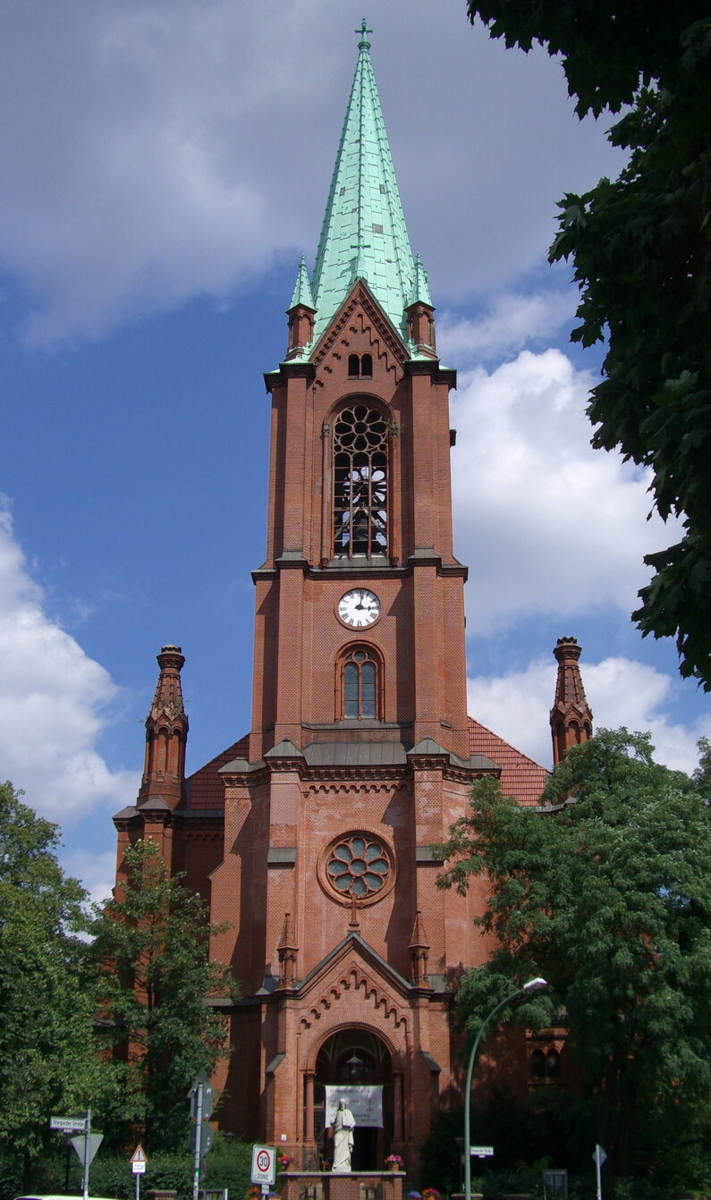 Gethsemanekirche in Prenzlauer Berg, Zentrum der Mahnwache der Friedlichen Revolution 1989