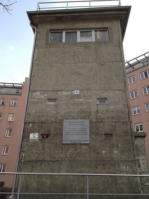 Gedenkstätte Günter Litfin - Günter Litfin memorial tower
