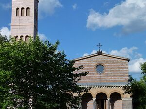 Heilandskirche Sacrow, Campanile und Kolonnaden-Fassade