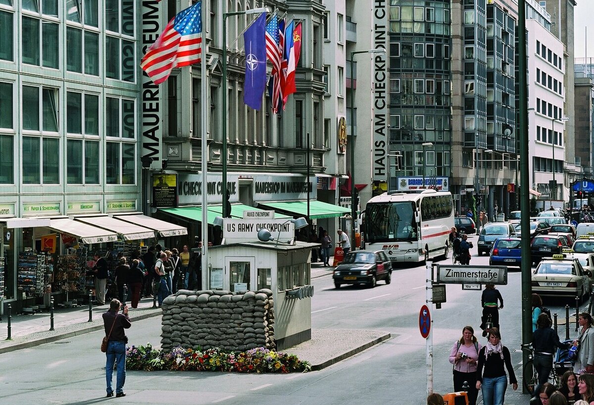 Mauermuseum – Museum Haus am Checkpoint Charlie