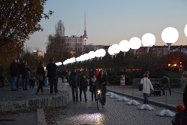Lichtgrenze am Mauerpark. 25. Jahrestag des Mauerfalls 2014