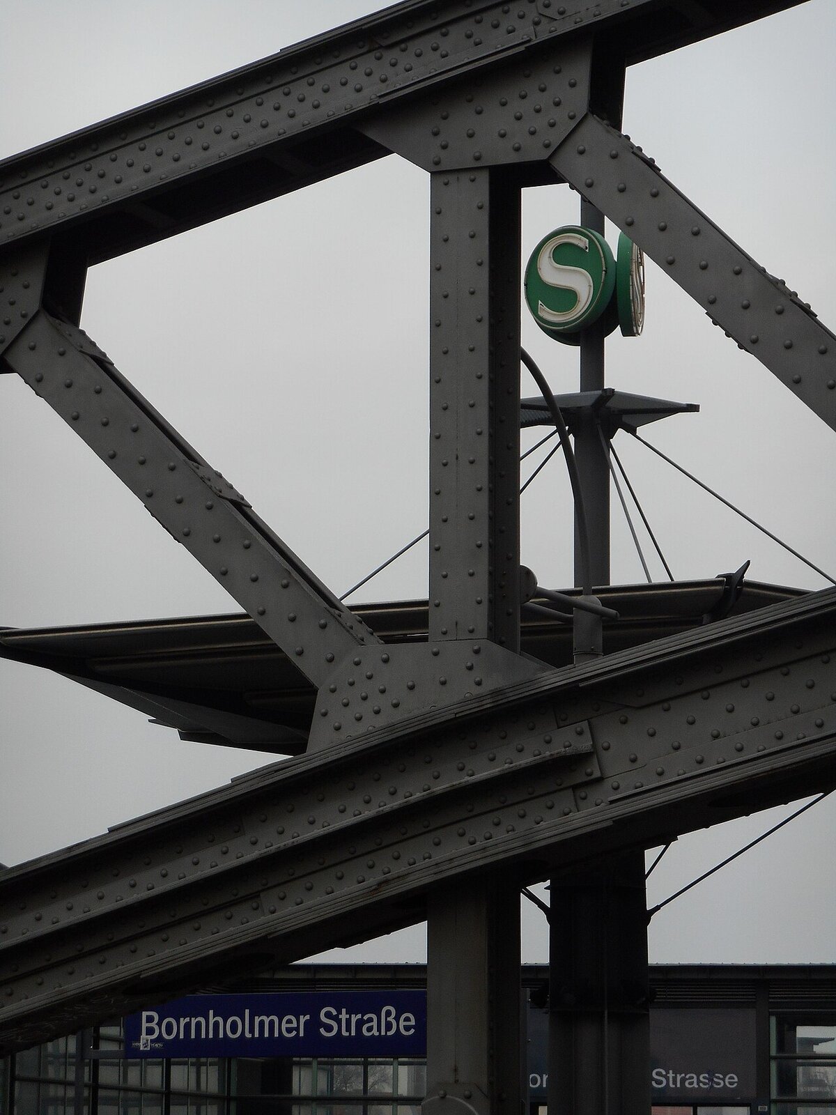 Bornholmer Straße S-Bahn station at the Bösebrücke, on the border between Wedding and Prenzlauer Berg