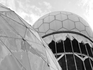 Radarkuppeln der NSA-Abhörstation auf dem Teufelsberg