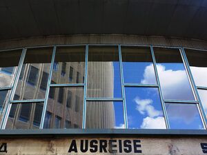 Tränenpalast in Berlin-Mitte, Friedrichstraße, Deutschland, Juli 2019