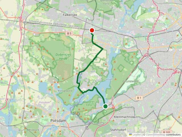 Etappe 8: Wannsee bis Staaken (21 km). Die Havel-Überquerung. Am Wannsee haben Sie die Wahl: Nehmen Sie die Fähre F10