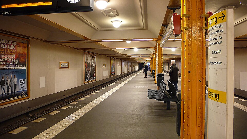 U-Bahnhof Naturkundemuseum