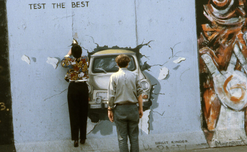 East Side Gallery: Berlin Wall Murals & Visitor Guide