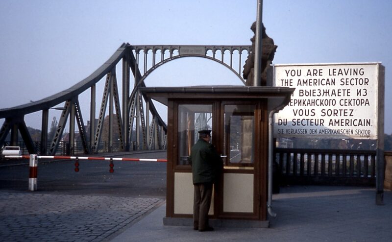 Die Berliner Mauer im Film: Die besten Filme und Serien